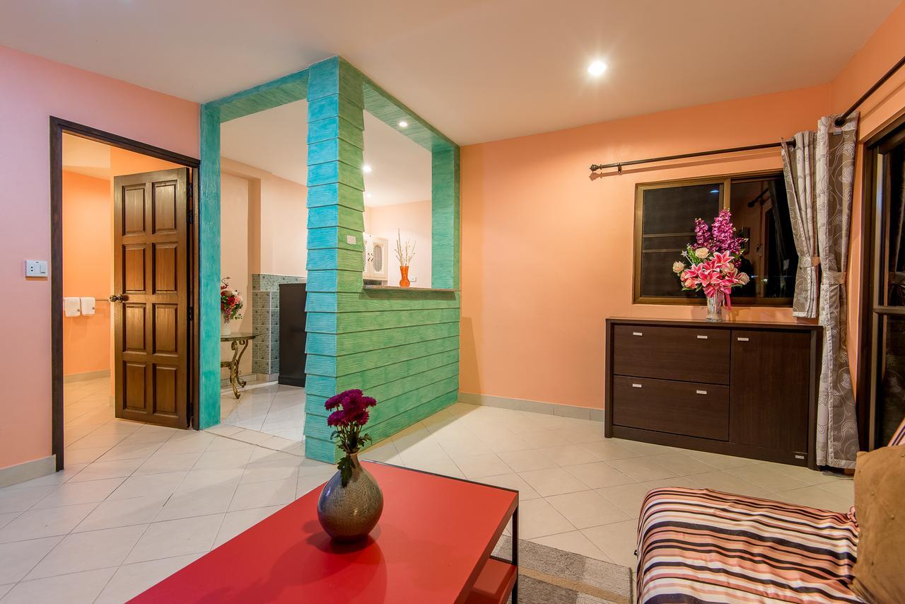 Tananza & Phuket Resort 3*