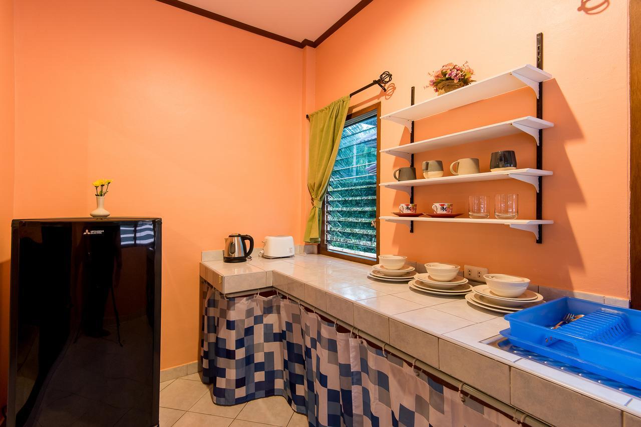 Tananza & Phuket Resort