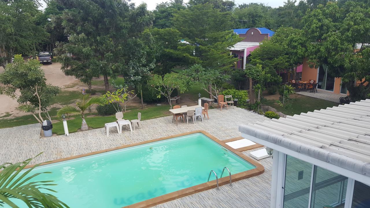 Poh Rak At Resort