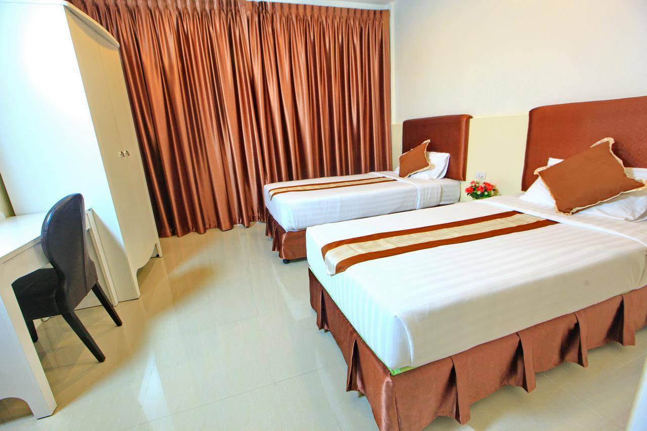 Resort The Pine Pathum Thani