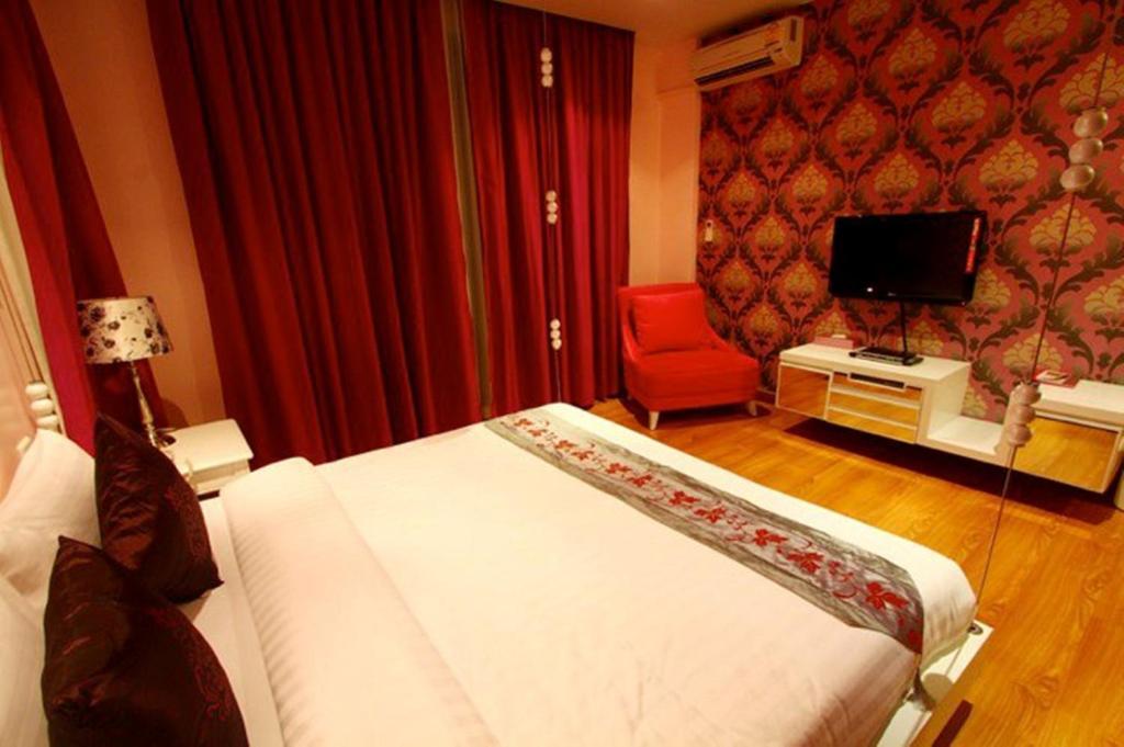 Hotel Glitz
