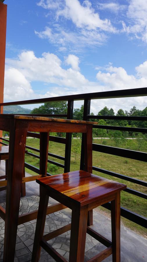 The Boat House Resort 3*