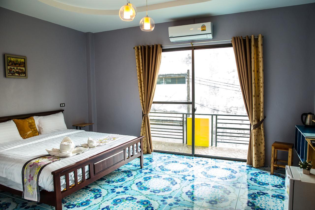 The Boat House Resort 3*