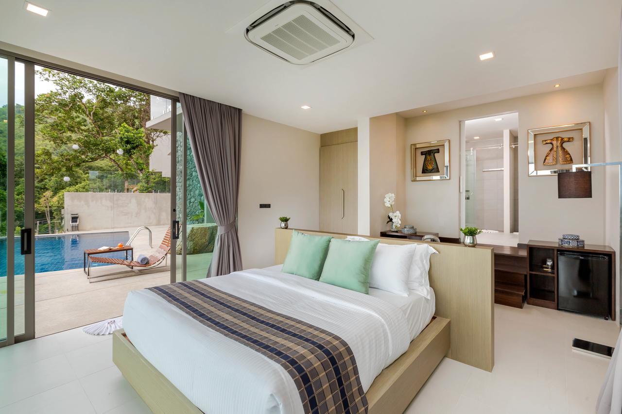 Thousand Hills - 9 Bedroom Luxury Villa, Nai Harn Beach * Nai Harn