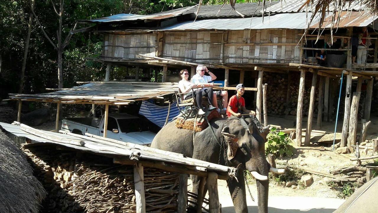 Hill Tribe Art House * Chiang Rai