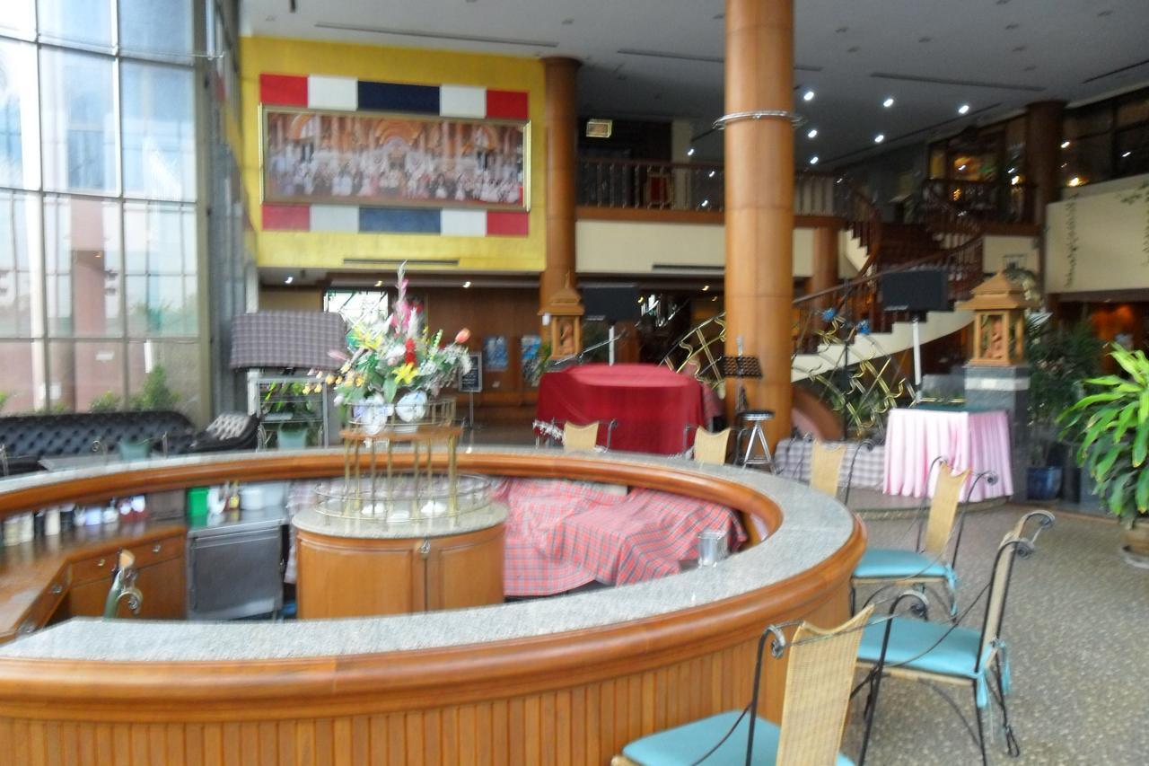 Hotel Saraburi Inn