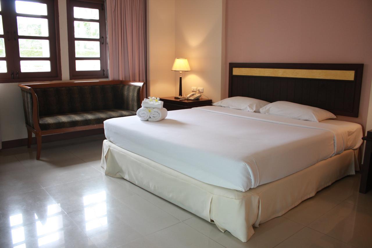 Saraburi Inn Hotel