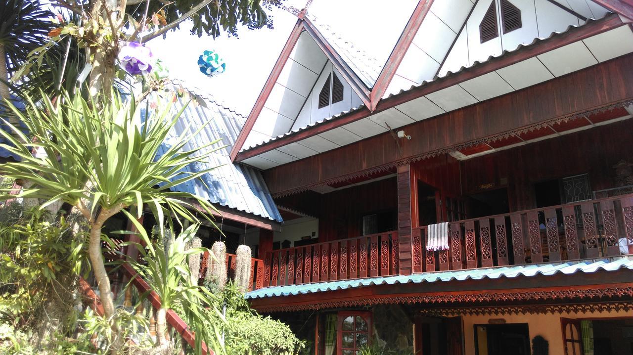 Phuphet Hill Bed & Breakfast