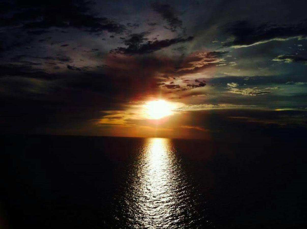 Ocean View - Ko Si Chang