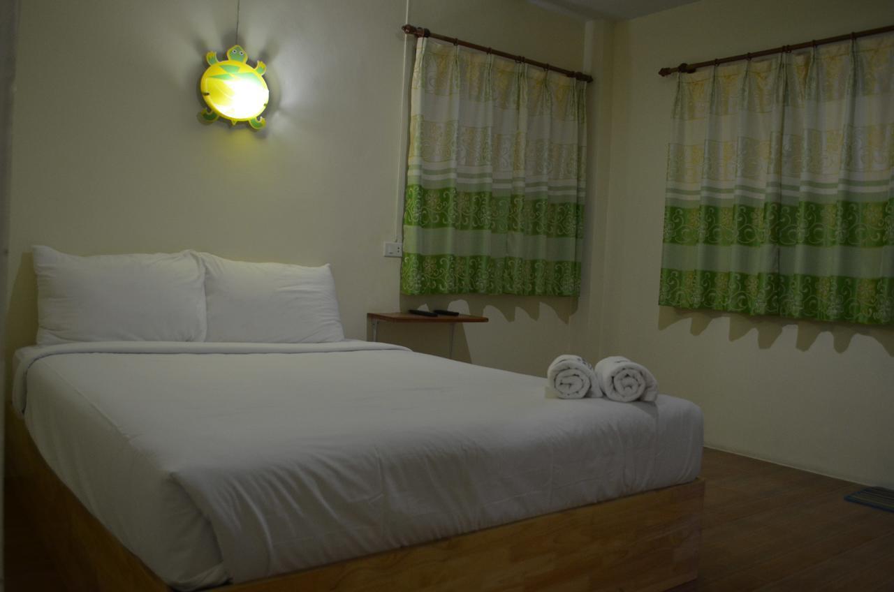 Resort Baan Chomlay 2*