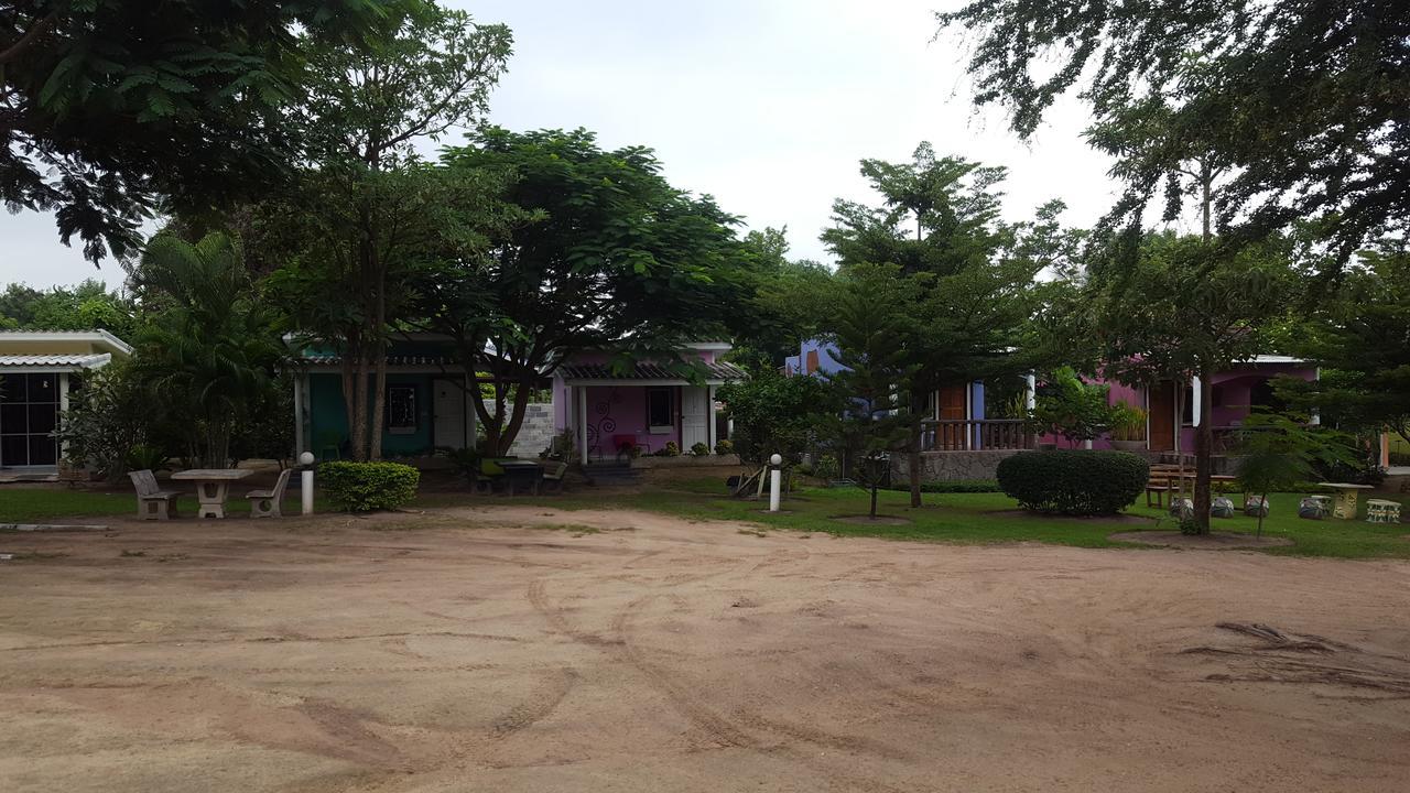 Poh Rak At Resort 3*