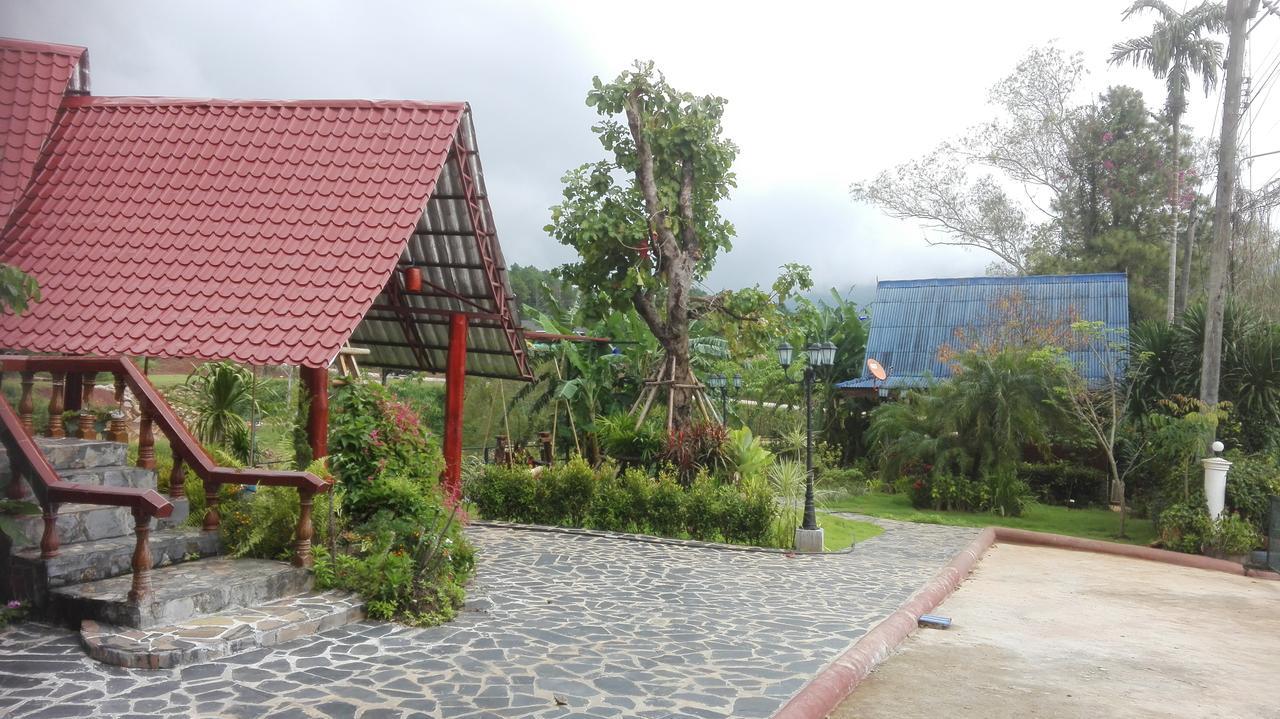 Phuphet Hill Bed & Breakfast