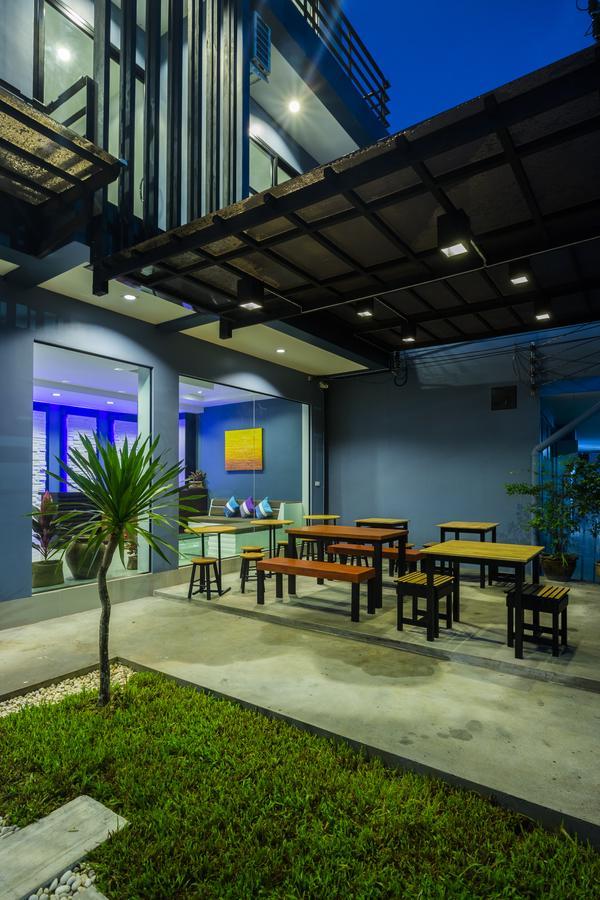 S2 Hotel 2*
