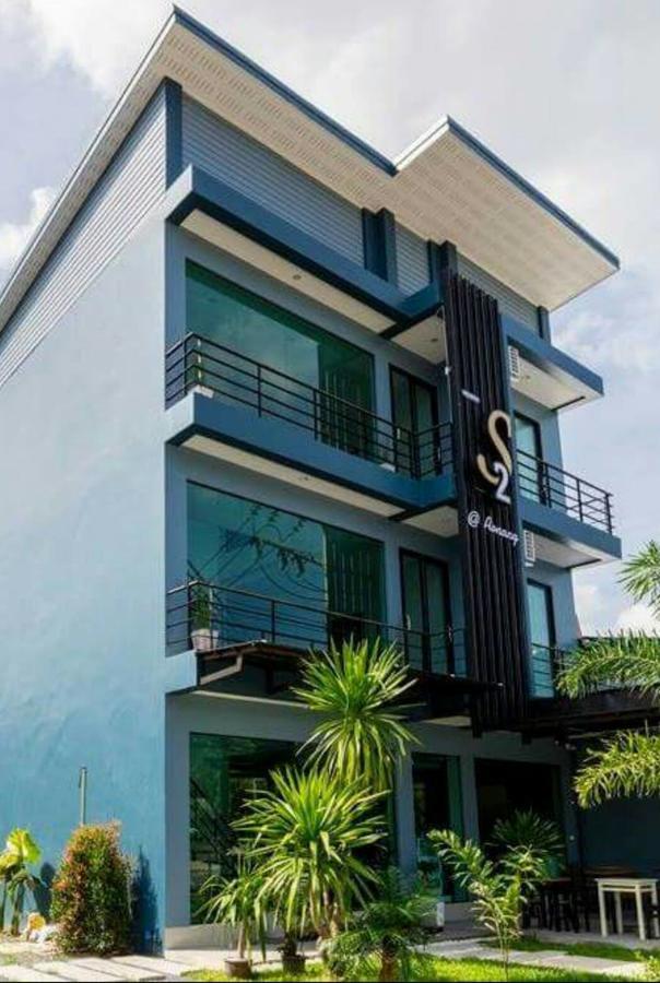 Hotel S2 2*