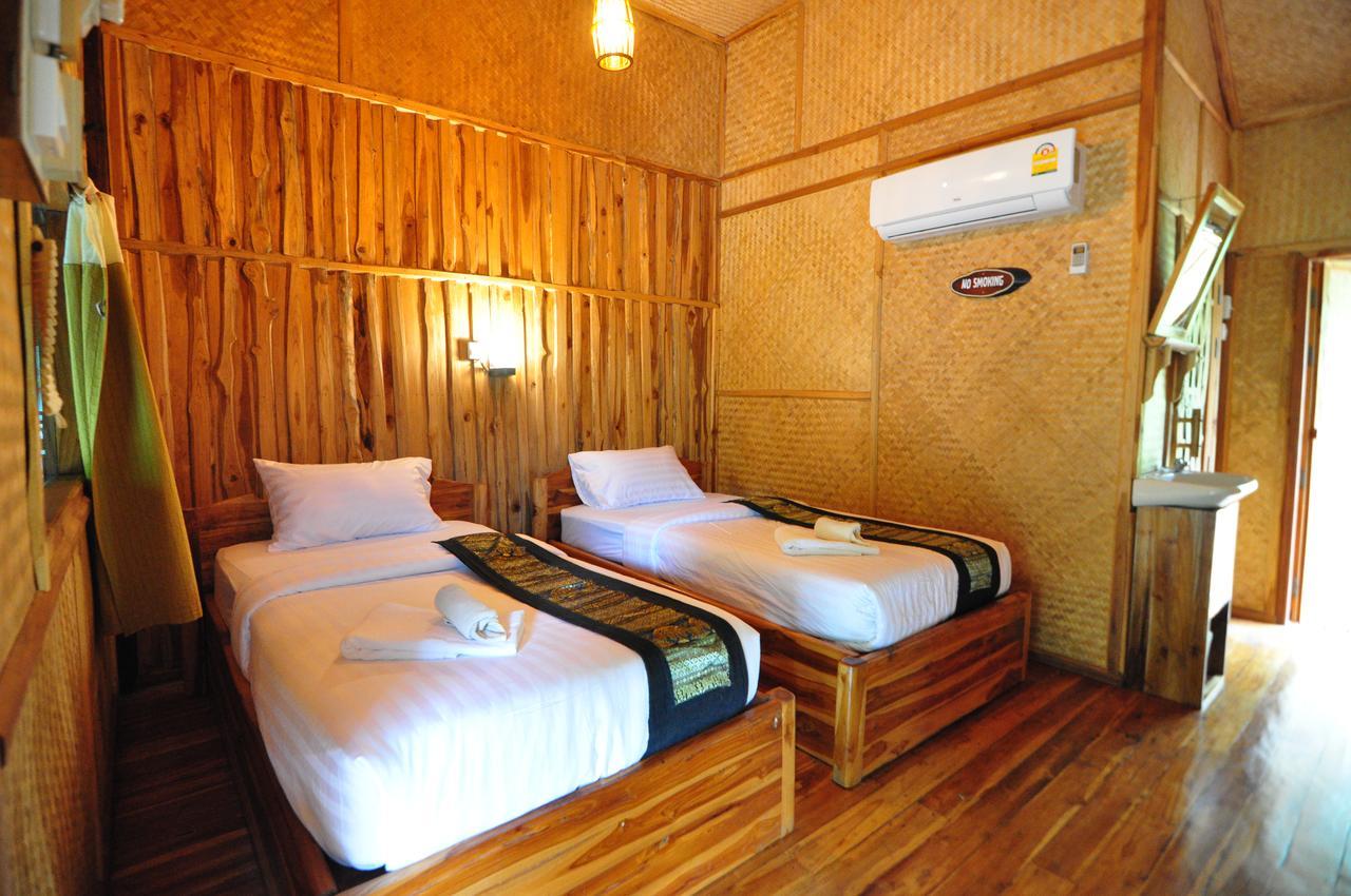 Mek Kiri Riverkwai Sha 3* Thong Pha Phum