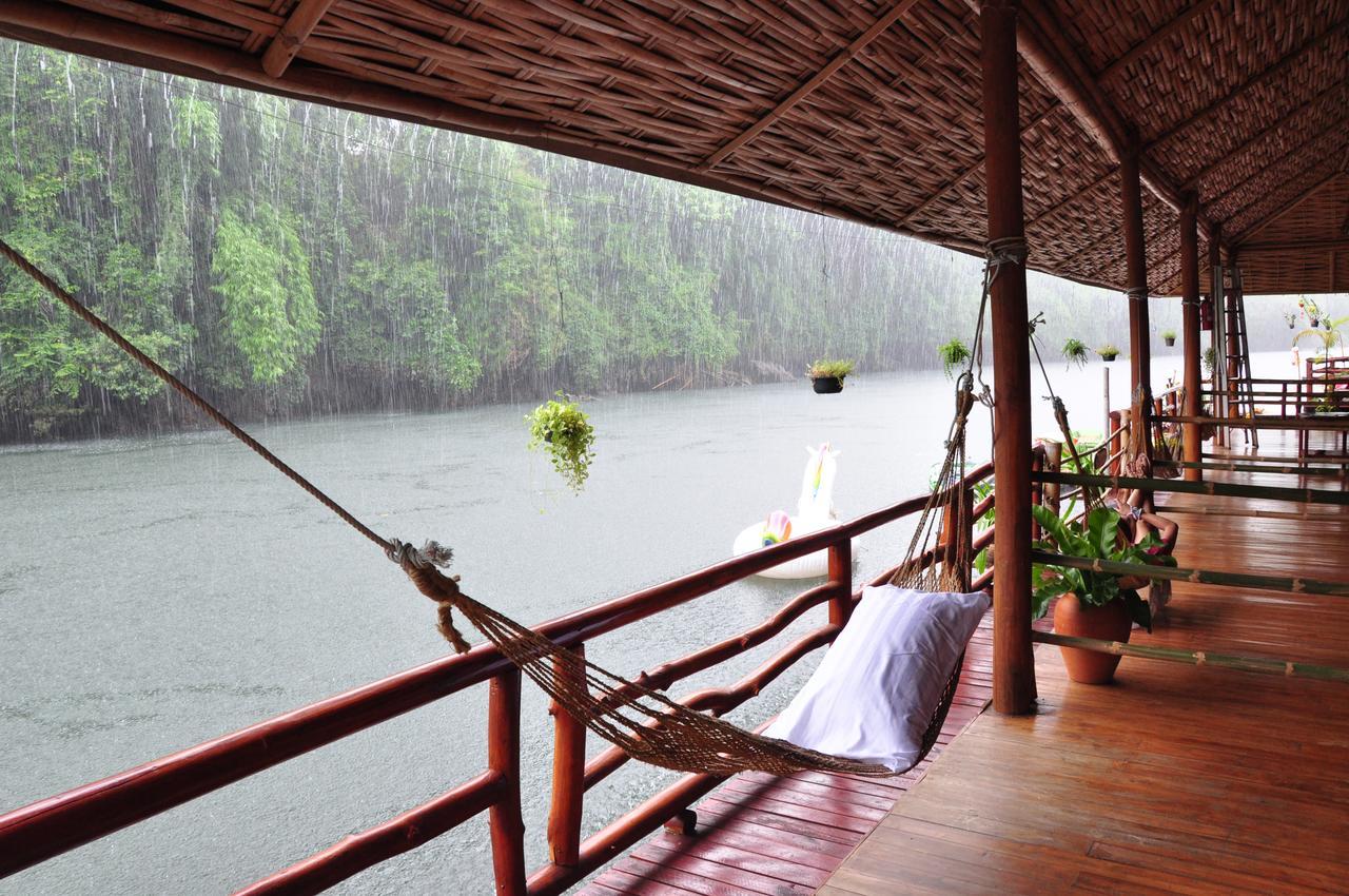 Mek Kiri Riverkwai Sha Thong Pha Phum