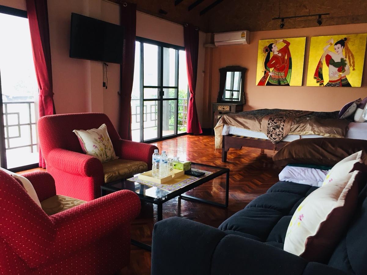 Gumbie House Bed & Breakfast Fang