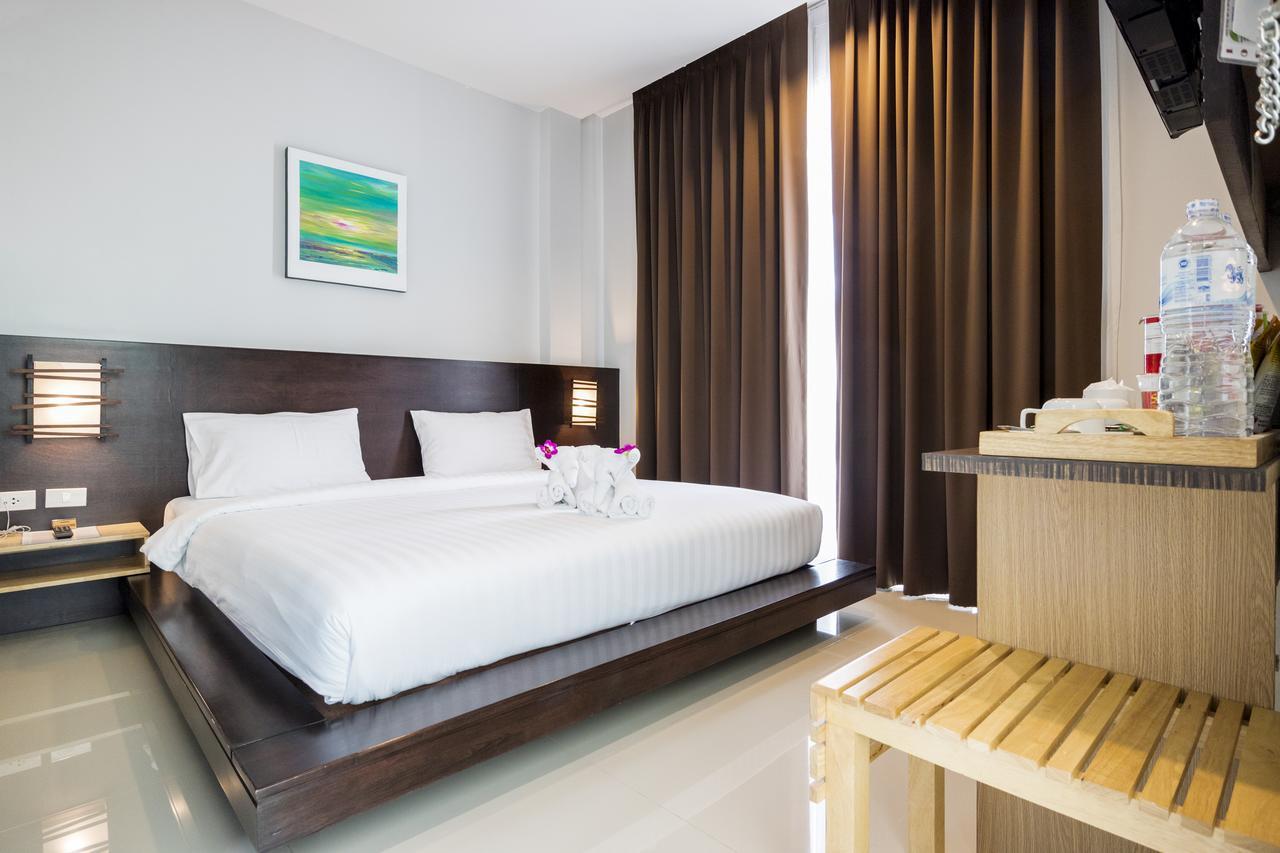 Hotel S2 2*