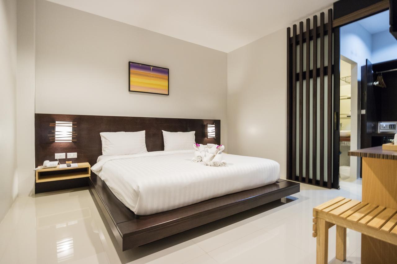 S2 Hotel