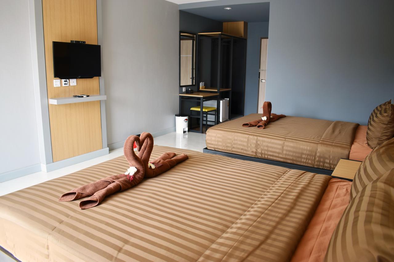 Saint Tropez Resort Chao Lao Beach