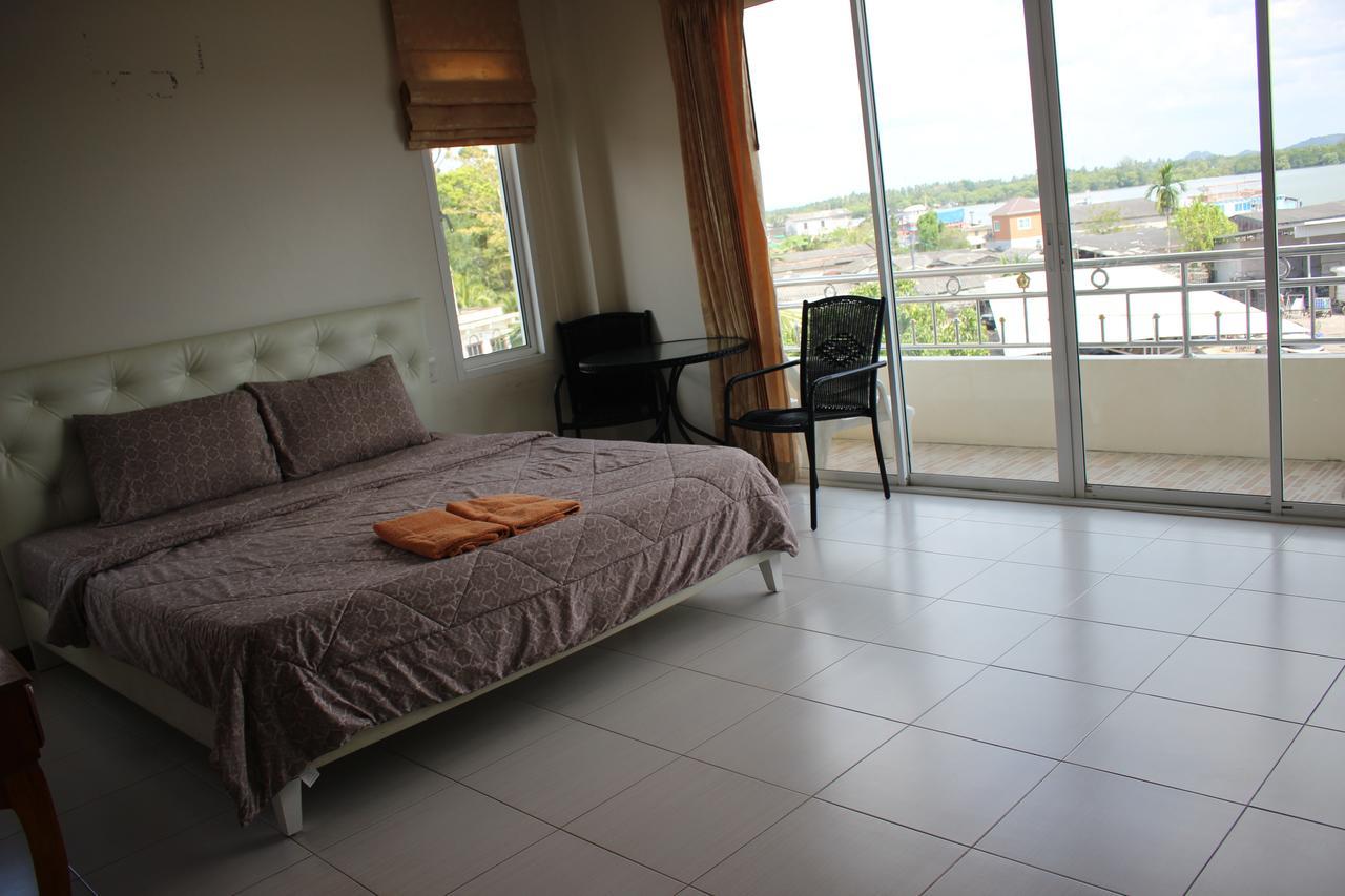 Uncle House Homestay Krabi