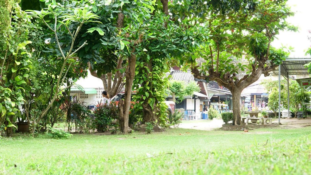 Yoghurt Hostel