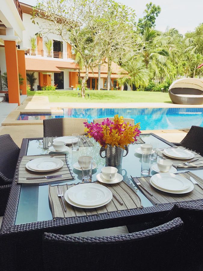 Laguna Villa *