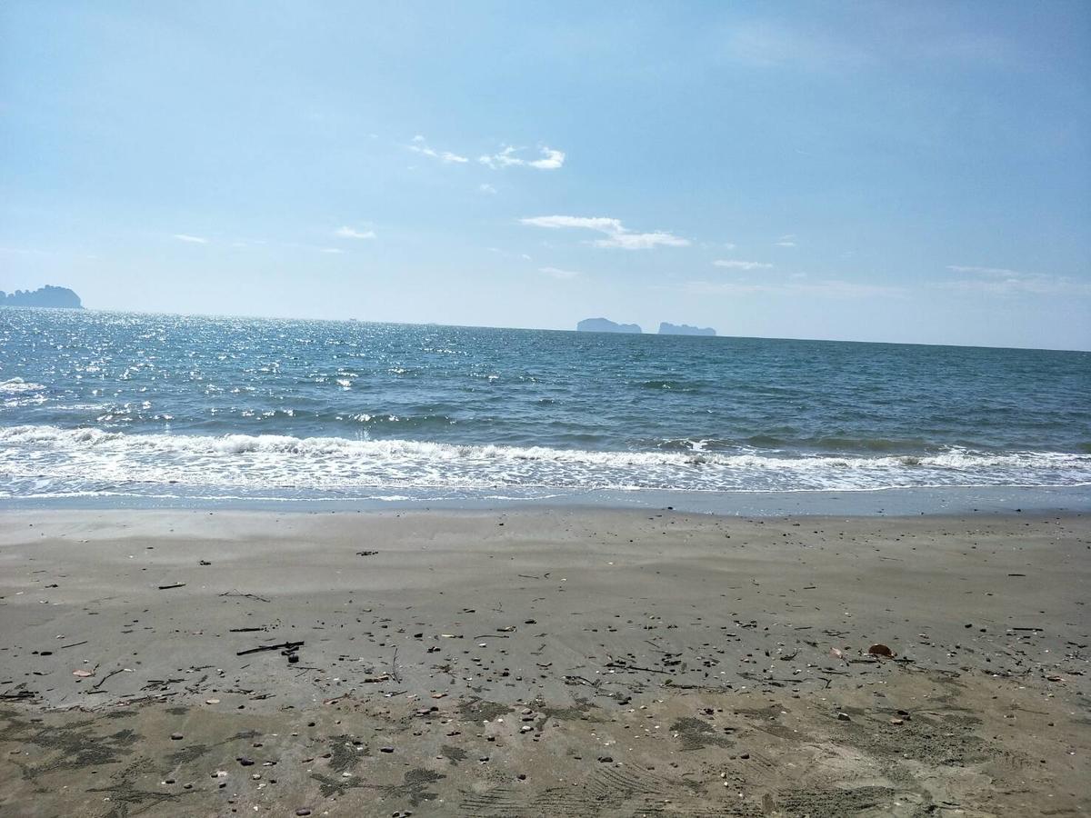 Sukorn Resort 2*