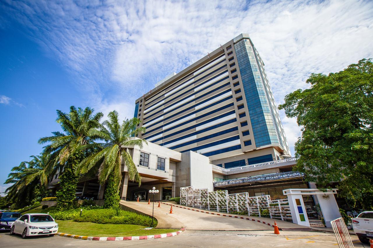 The Twin Lotus 5* Nakhon Si Thammarat