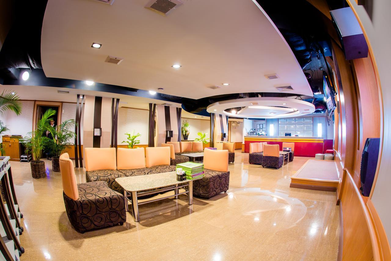 The Twin Lotus Hotel 5*