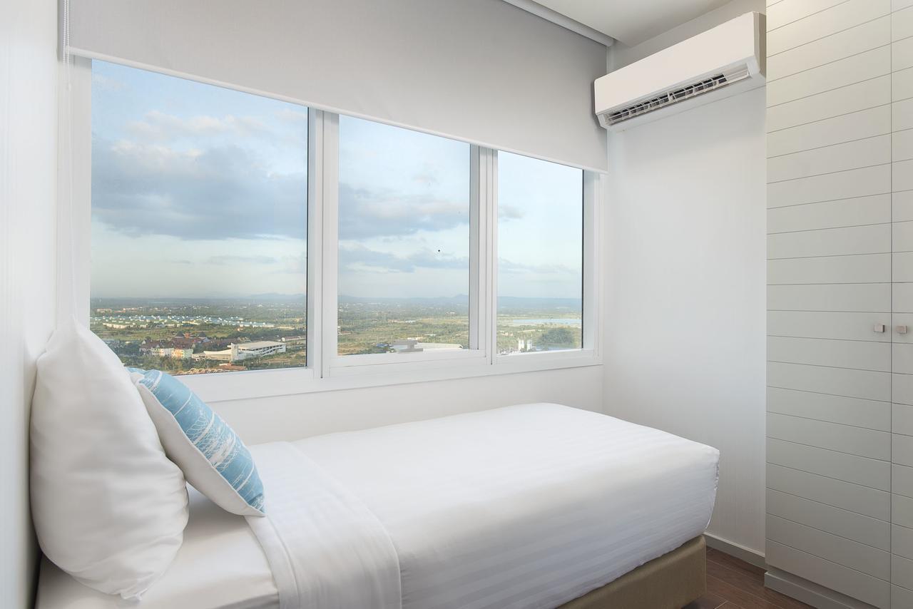 White Residences Pattaya