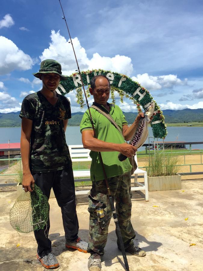 Green River Hill Si Sawat