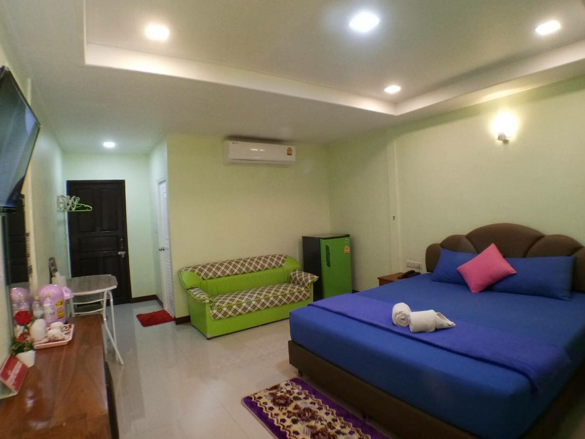 Hi Tech Guest house Kabin Buri