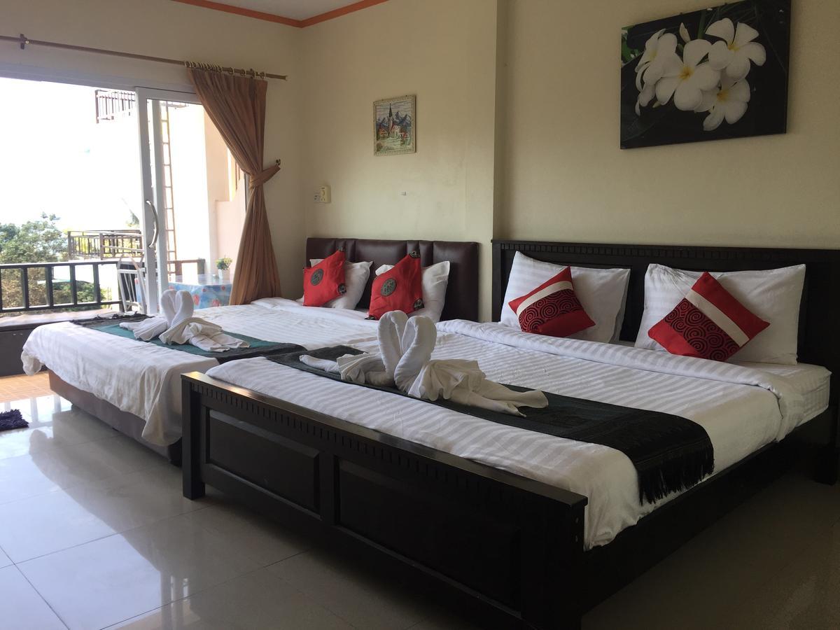 Hotel Sairee Seaview 3*