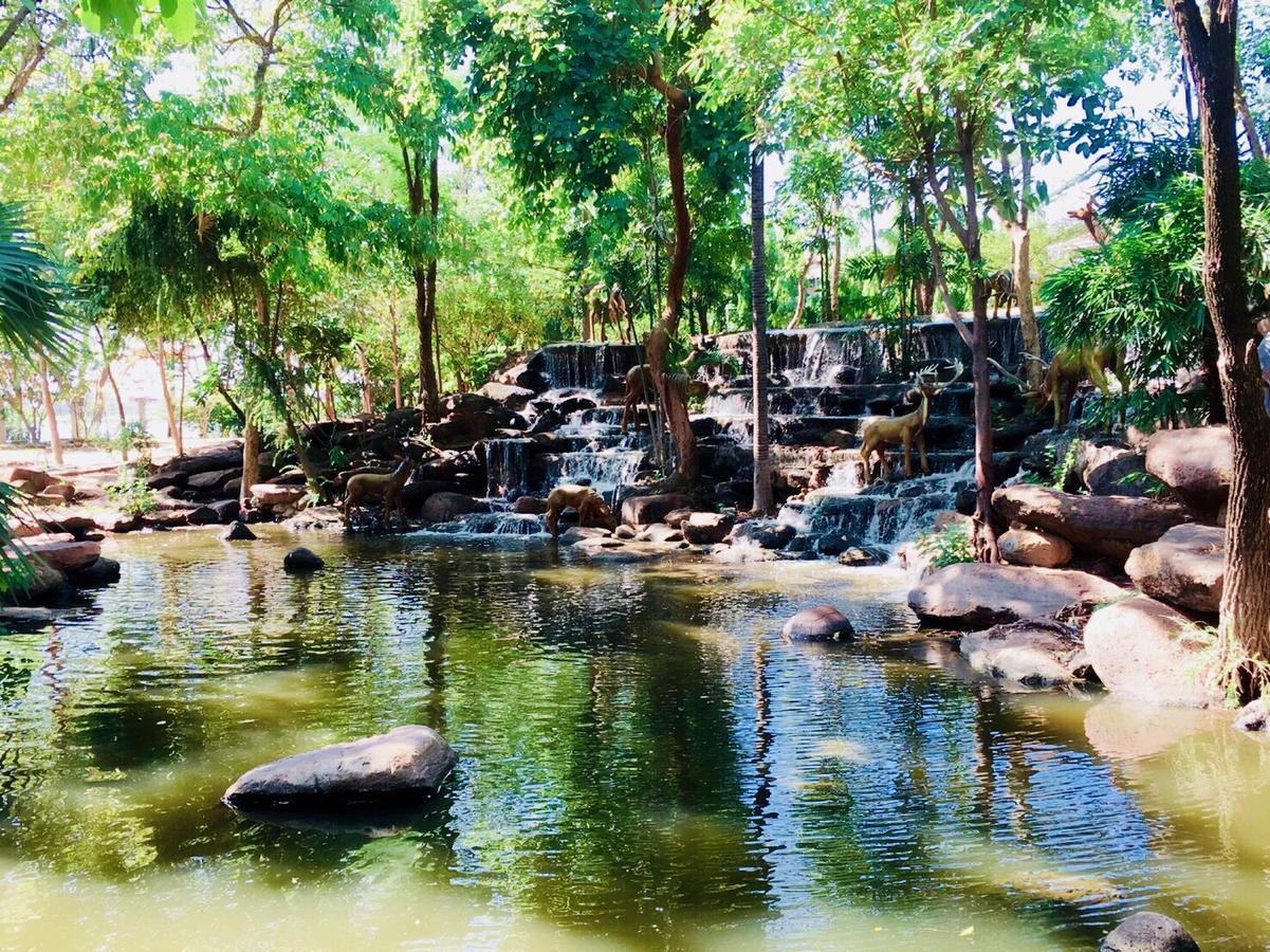 Hermitage Korat-sha