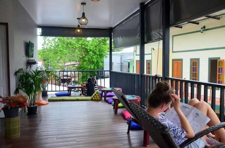Hostel Decho