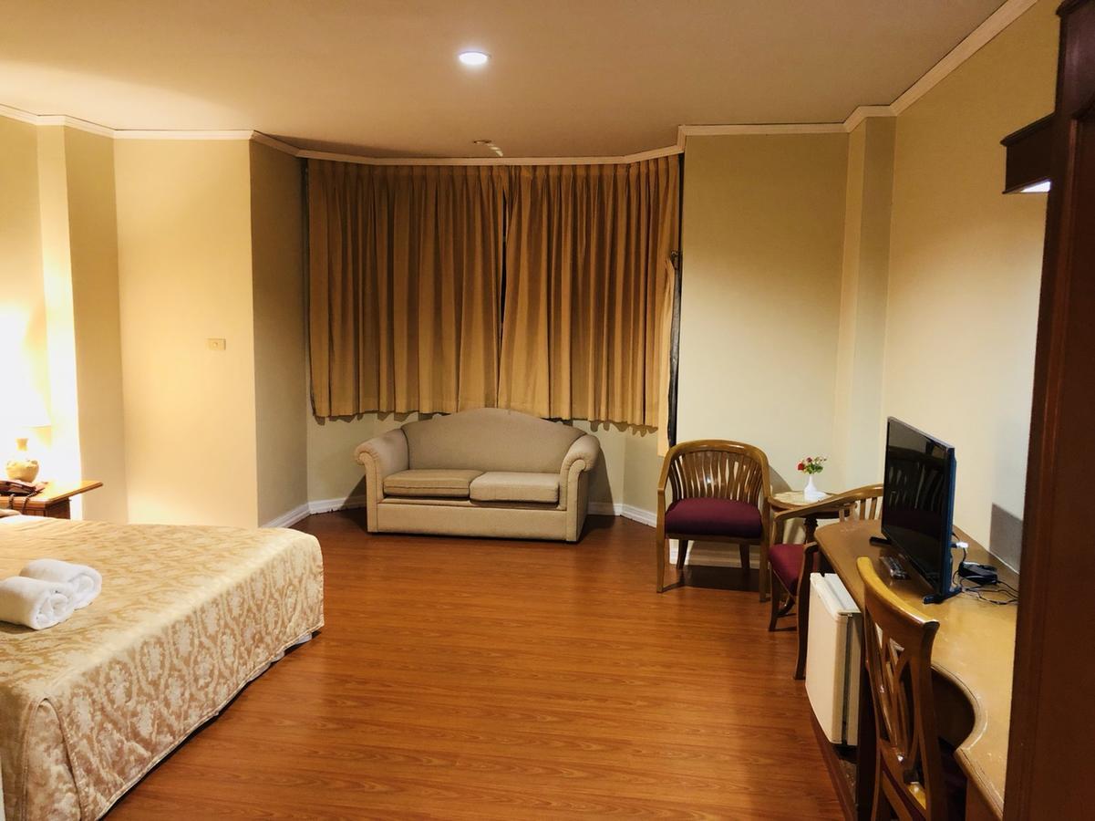 Hotel Hermitage Korat-sha
