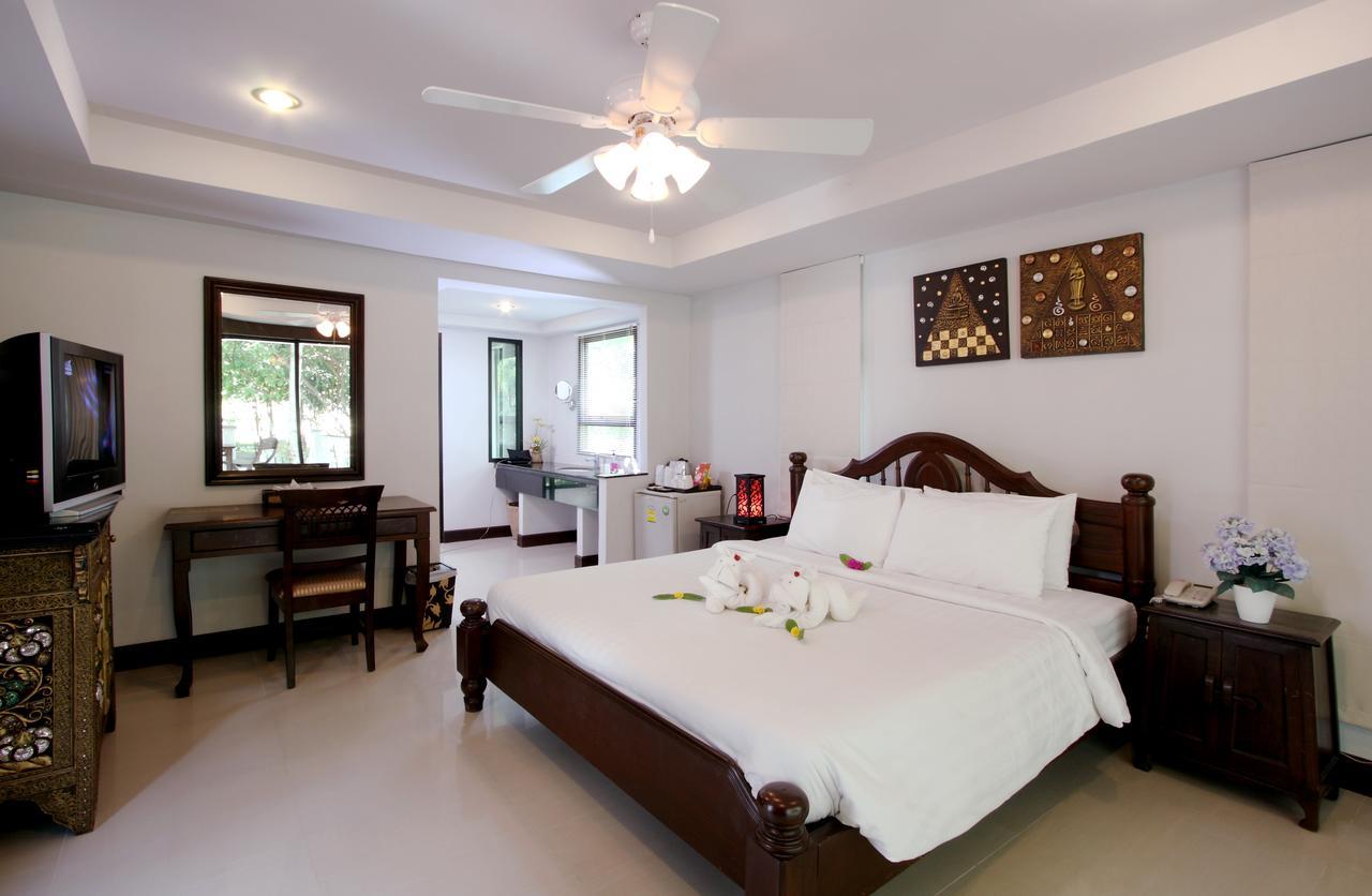 Racha Island 4*