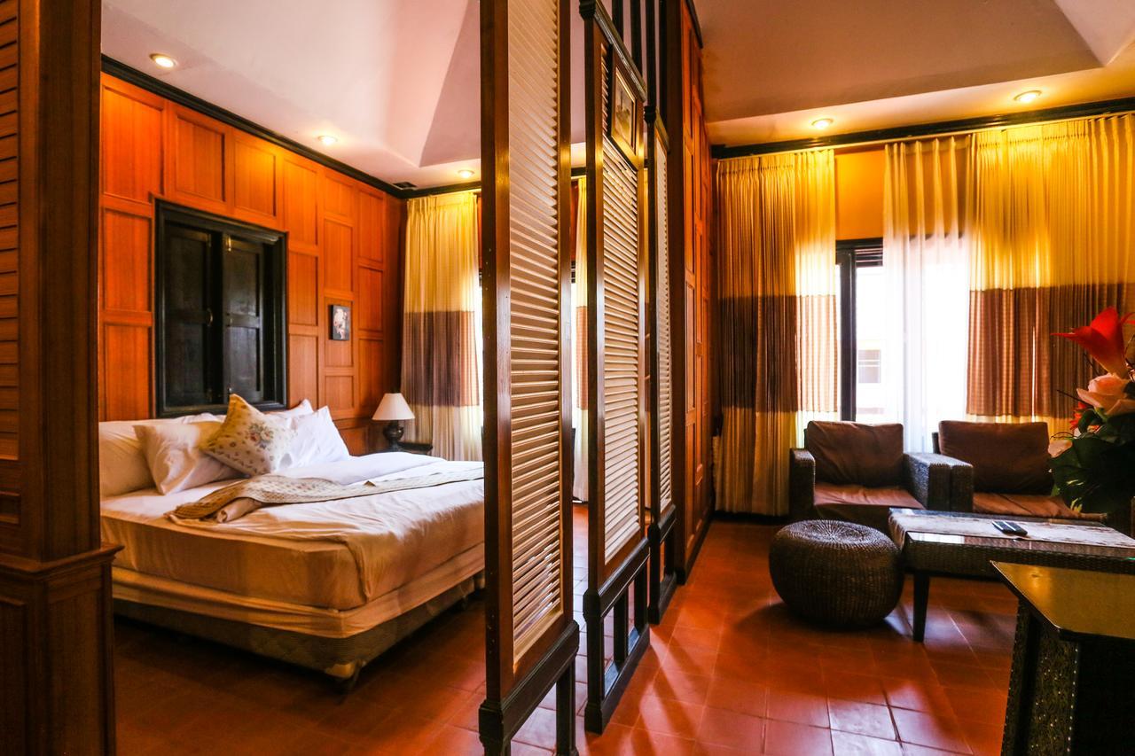 Phalaburi Resort 3*