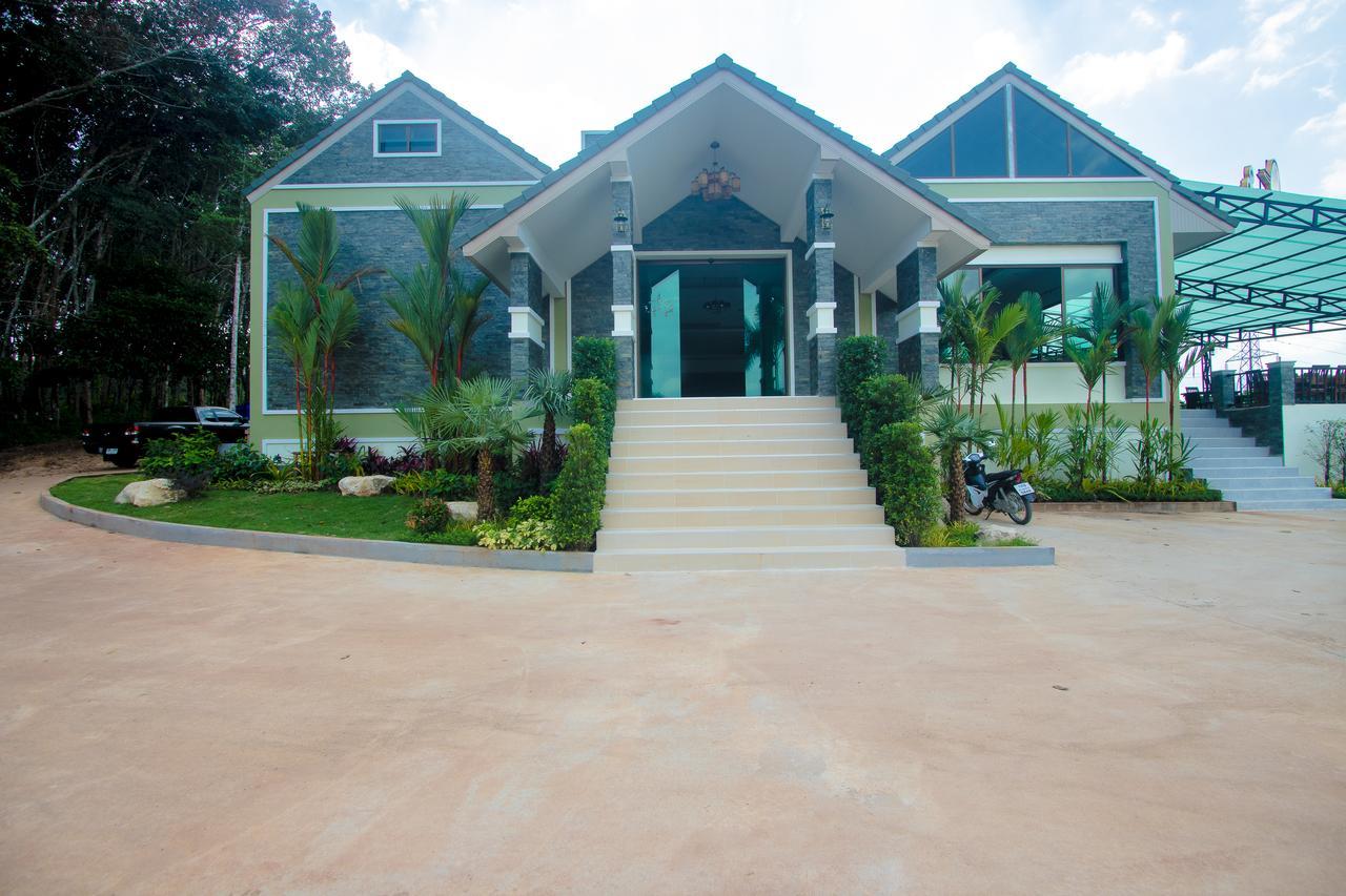 Saichon Grand View Resort