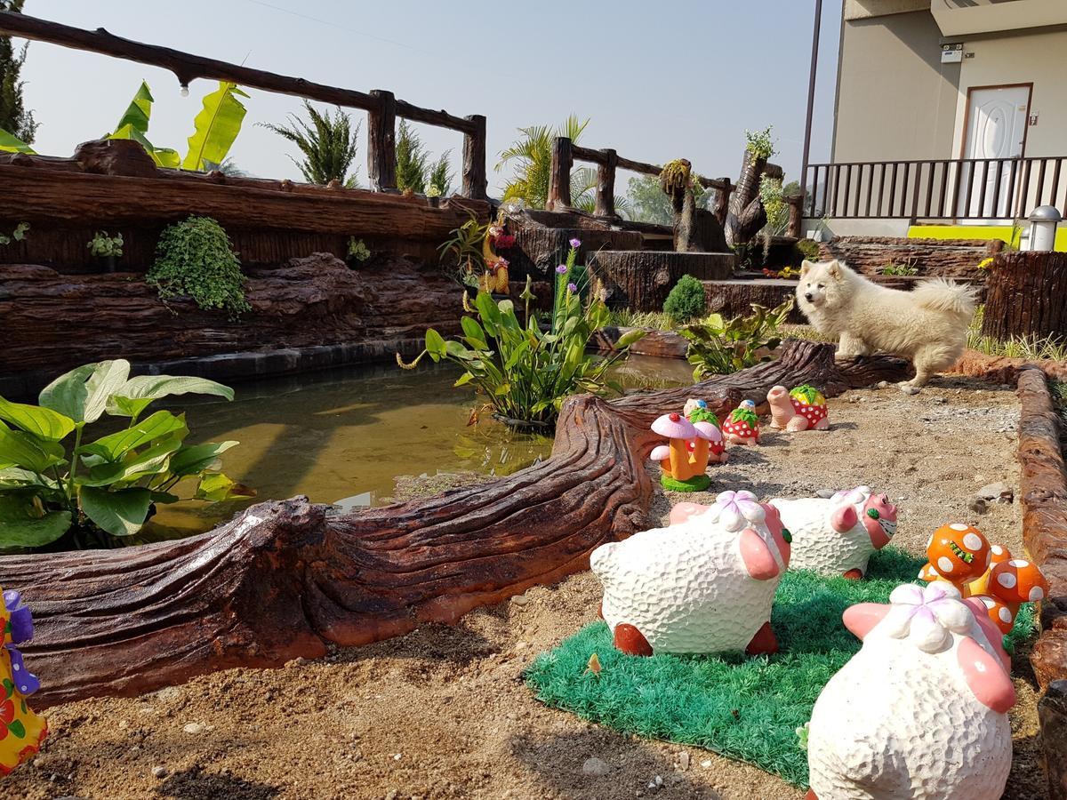 Guest house Chadaporn *
