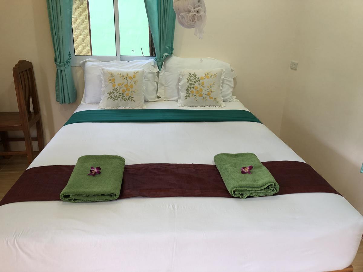 Resort Khaosok Bamboo Huts