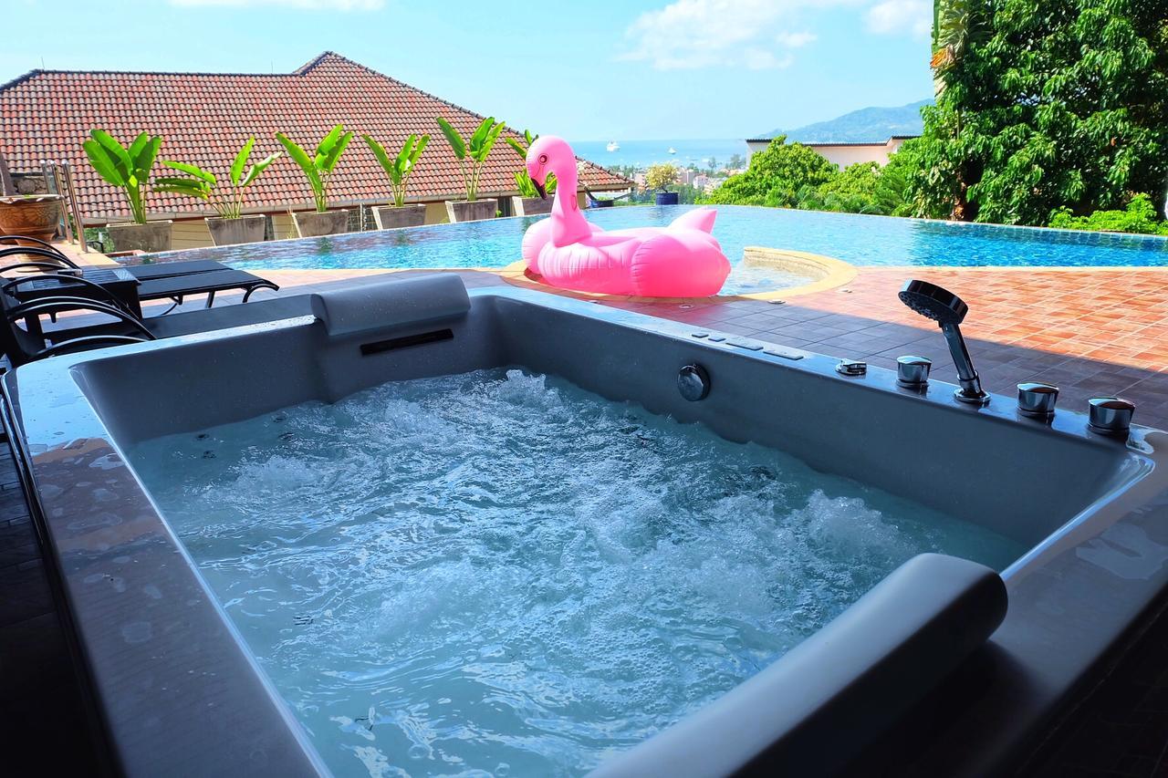 Happy Holidays Luxury Pool Villa Patong