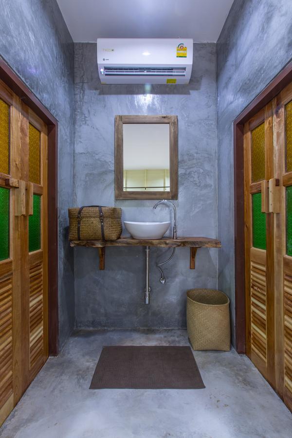 Resort P's บ้านพักในสวนสวย 2*