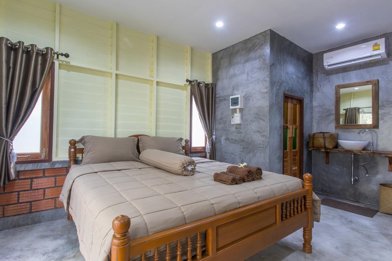 Resort P's บ้านพักในสวนสวย 2*