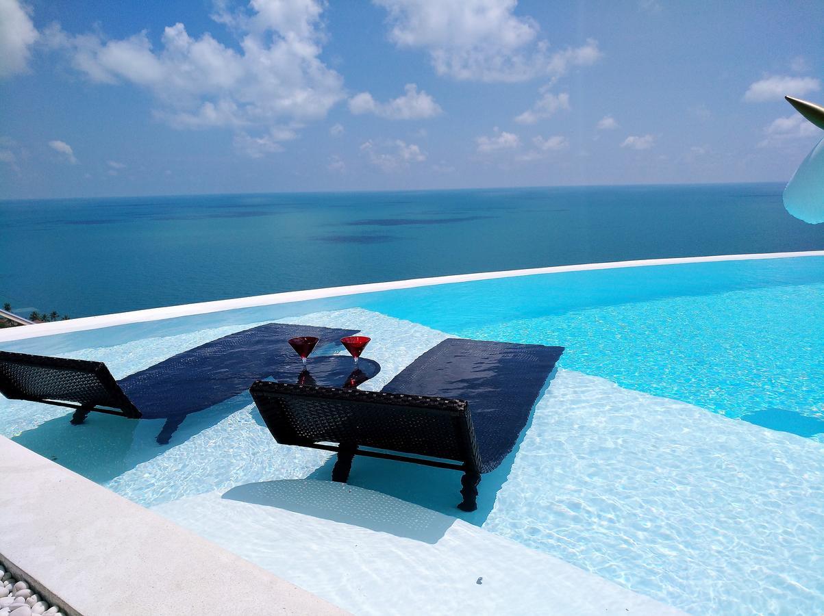Seawadee - Luxurious, Award-winning Design With Amazing Panoramic Seaview Villa