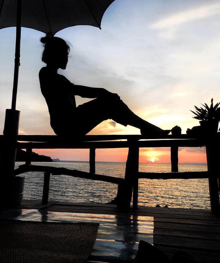 Rock View Terrace Guest house Koh Jum
