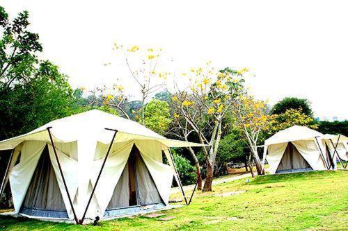 Resort Khao Kheaw Es-ta-te & Safari Si Racha
