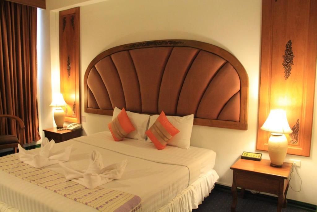 Thepnakorn 3* Buriram