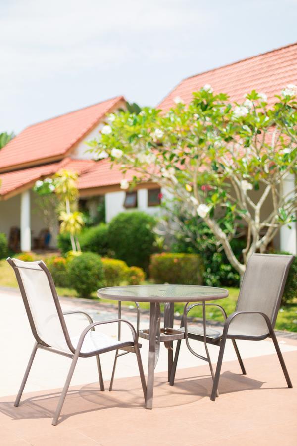 Resort Armonia Village And
